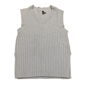H&M Divided Lavender Purple Ribbed Knit V-Neck Sweater Vest Pull Over Women's XS